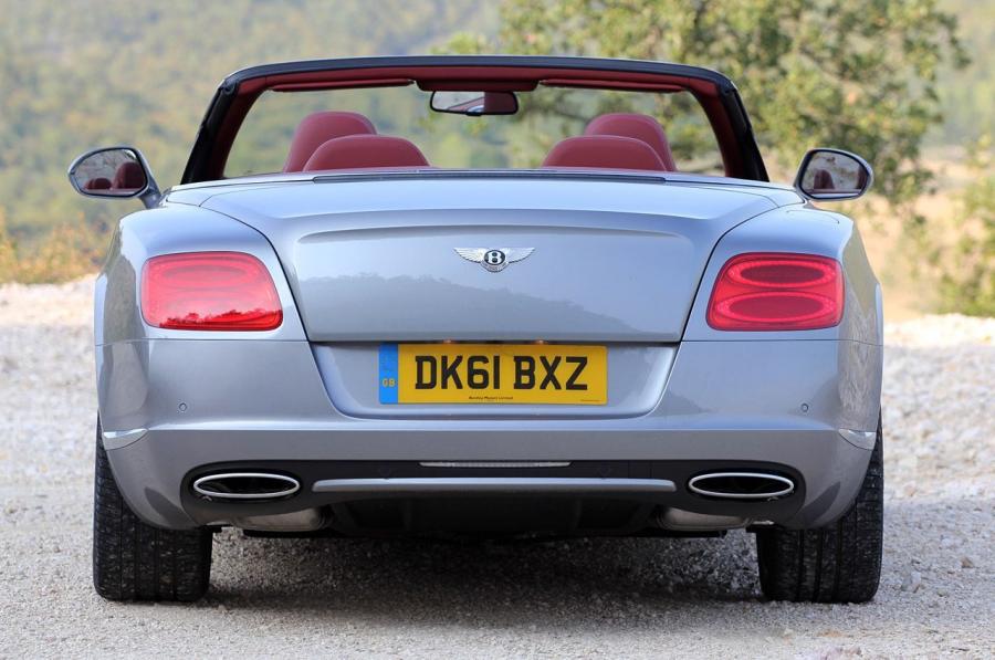  Bentley Continental GTC 2012 года  (фото 4 из 141)